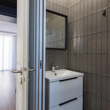 Nouveau F2 Calme Coeur De 1min De La Apartamento Saint-Raphaël