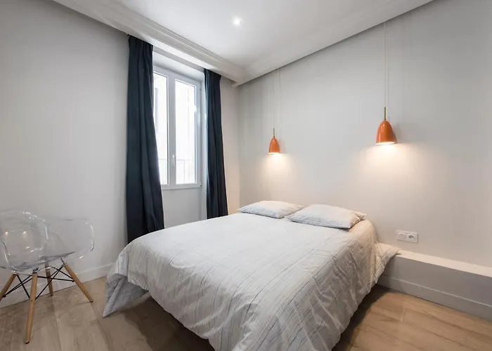 Nouveau F2 Calme Coeur De 1min De La Saint-Raphaël